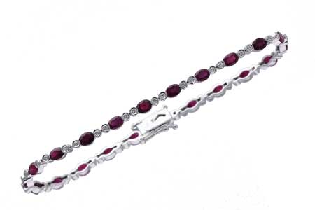 A238-63295: BRACELET 4.08 RUBY 4.55 TGW