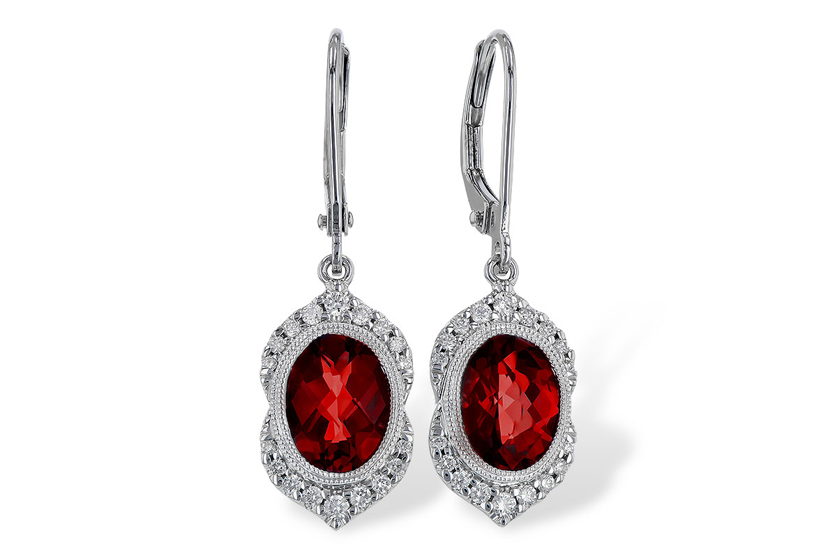 A329-46022: EARRING 3.06 GARNET 3.25 TGW