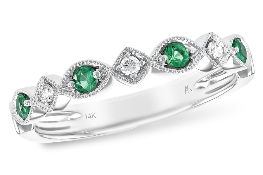 D239-53358: LDS WED RG .15 EMERALD .21 TGW