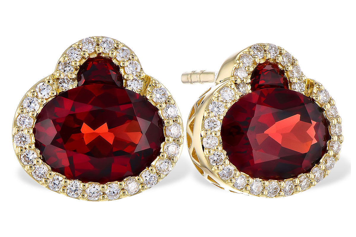 D327-71531: EARR 2.85 TW GARNET 3.06 TGW