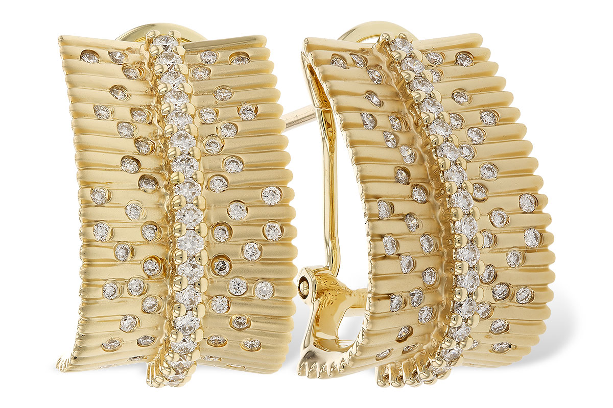 E238-60604: EARRINGS .76 TW