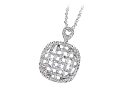 E243-13331: NECK .48 BAG .82 TW