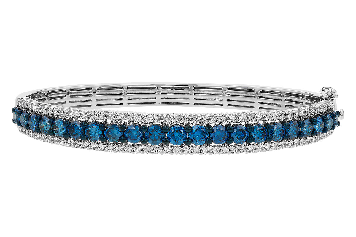 E329-50604: BANGLE 4.05 BLUE DIAS 5.50 TW