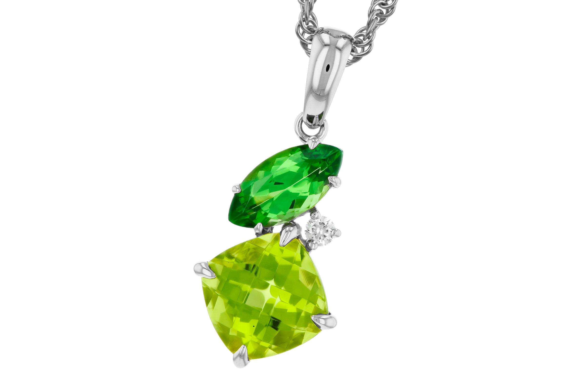 E330-39658: NECKLACE 1.97 TW SEMI-PREC (PER,TSAV) 2.00 TGW