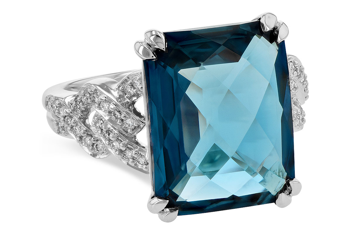 F244-91522: LDS RG 9.40 LONDON BLUE TOPAZ 9.60 TGW (15x12MM)