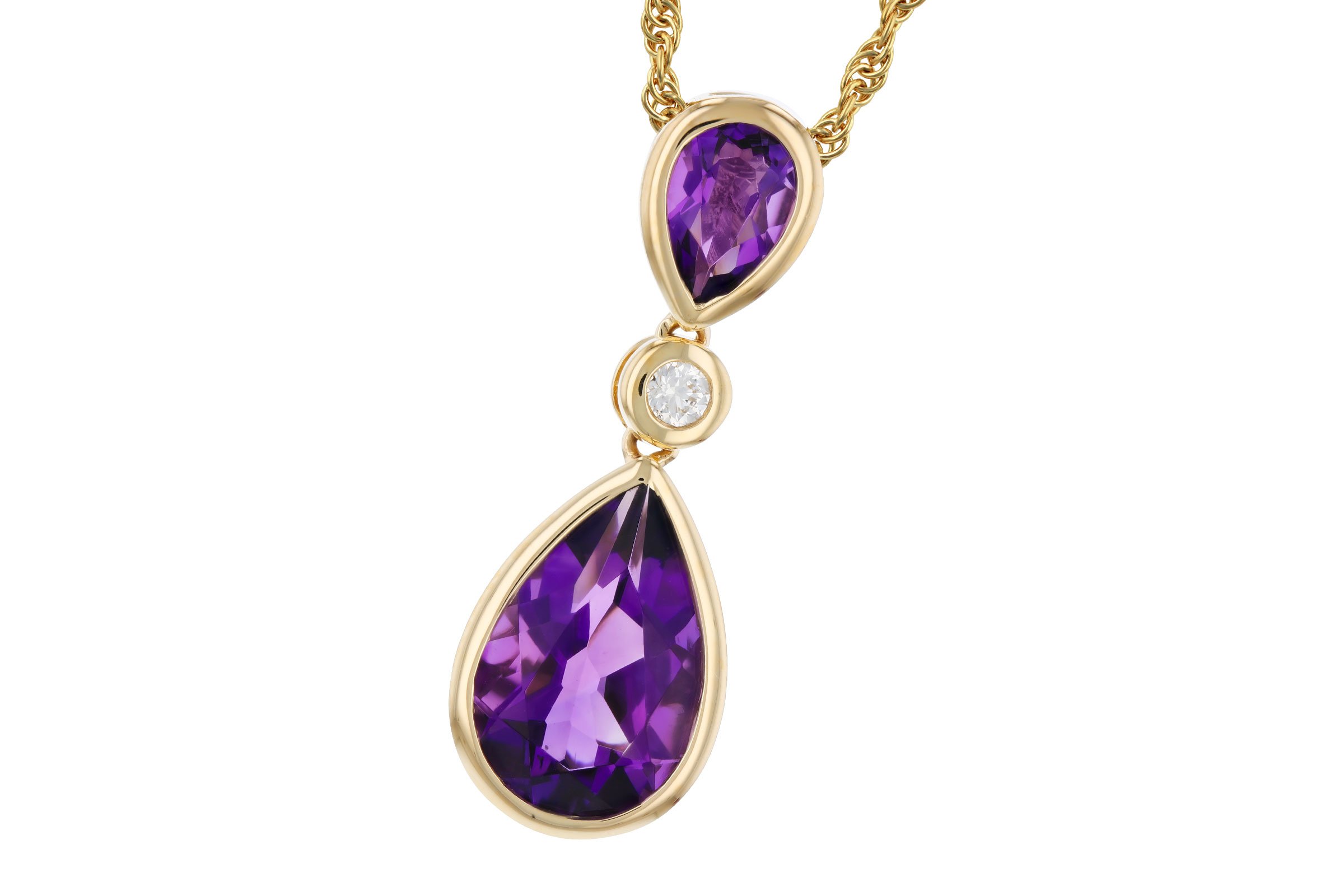 H330-39640: NECKLACE 1.92 TW AMETHYST 1.96 TGW