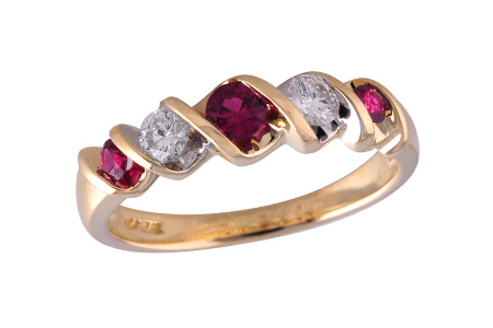L147-65121: LDS WED RG .34 RUBY .58 TGW