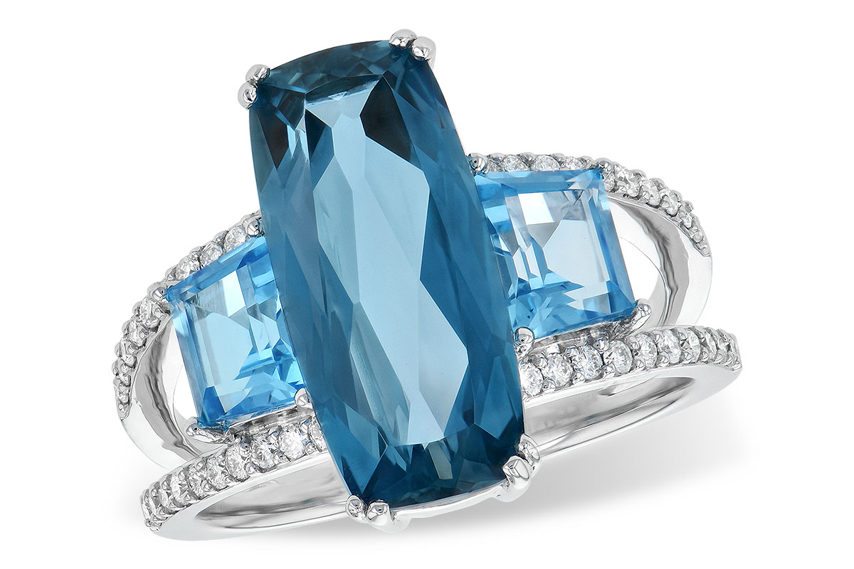 L244-96949: LDS RG 6.40 TW BLUE TOPAZ 6.67 TGW