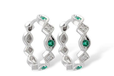M241-28794: EARRINGS .13 EMERALD .18 TGW