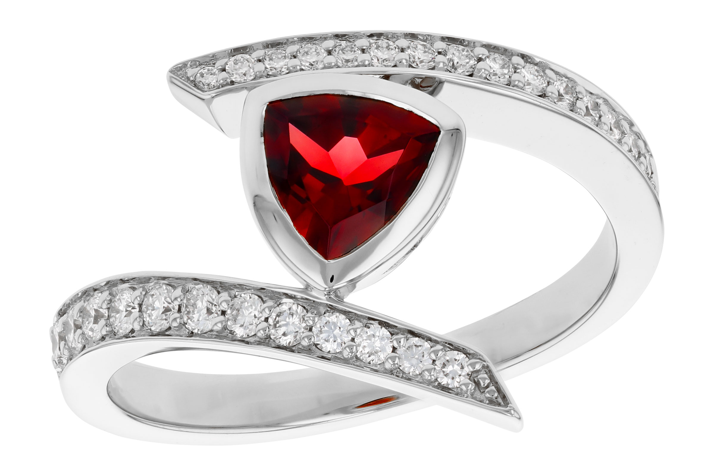 M330-39685: LDS RG .84 GARNET 1.08 TGW (6MM GAR)